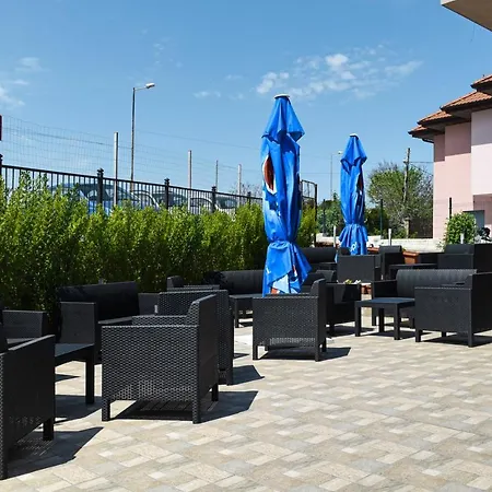 Vanilla, - Free Parking Hotel 3*