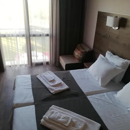 Vanilla, - Free Parking Hotel Warna