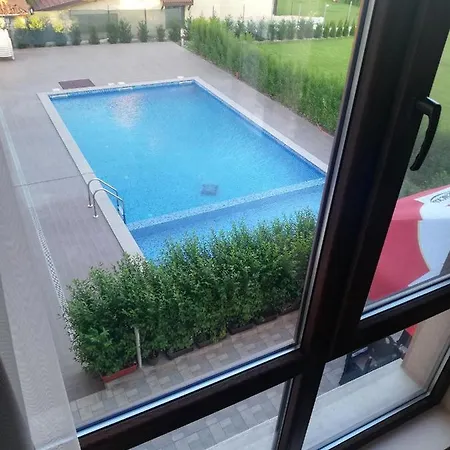 Vanilla, - Free Parking Hotel Varna