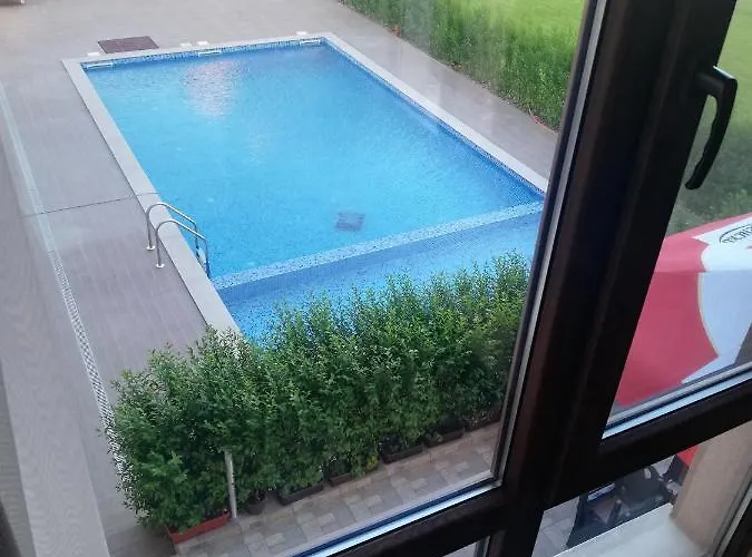 Vanilla, - Free Parking Hotel Varna