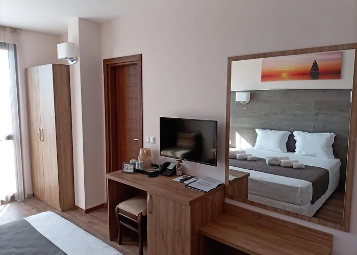 Vanilla, - Free Parking 3* Varna